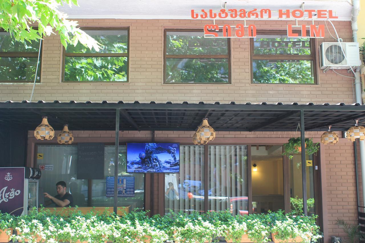 Hotel Lim Batoumi Extérieur photo